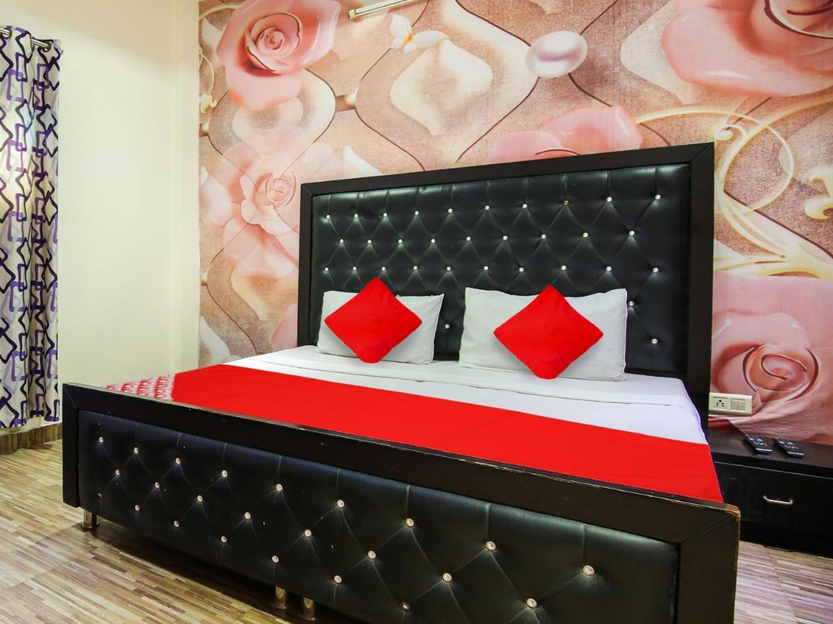 Oyo Flagship Hotel Le Aley Regency Ludhiana Exterior foto