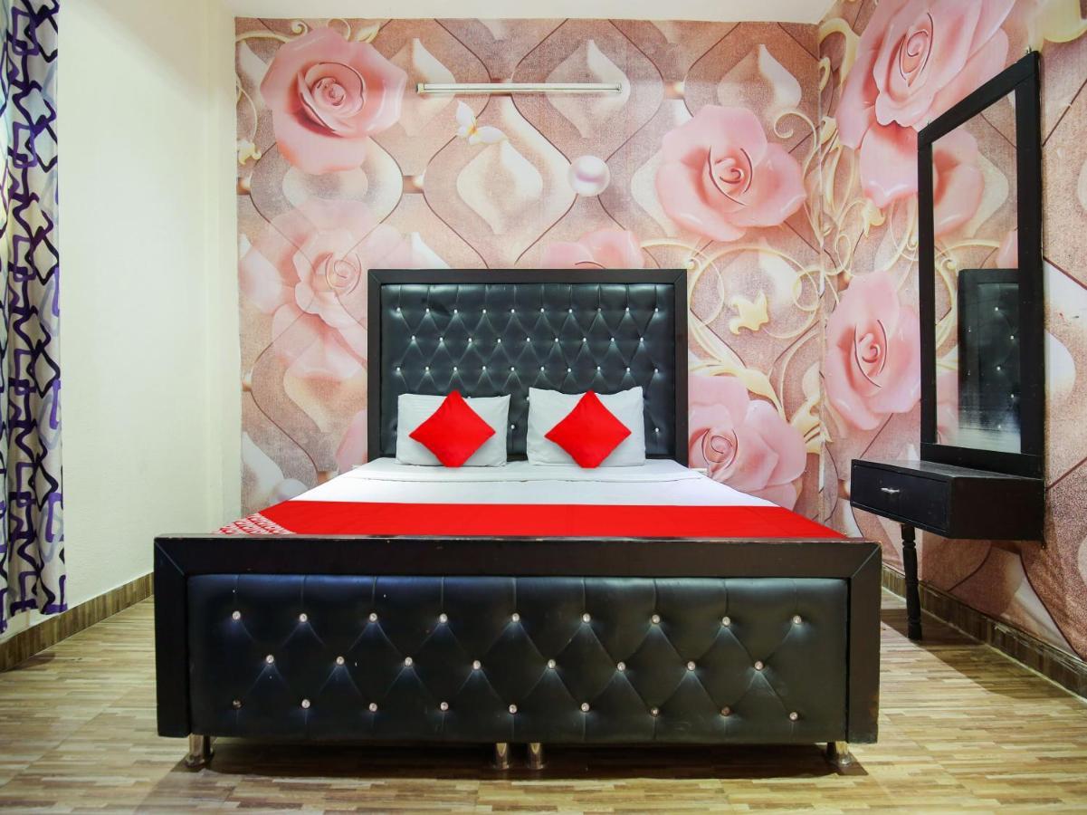 Oyo Flagship Hotel Le Aley Regency Ludhiana Exterior foto